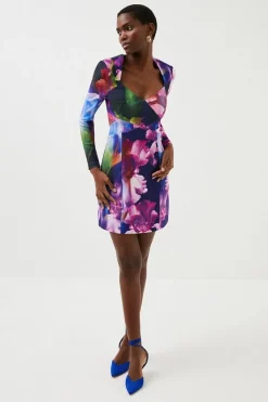 Buy π Karen Millen Floral Figure Form Stretch Woven Cross Mini π