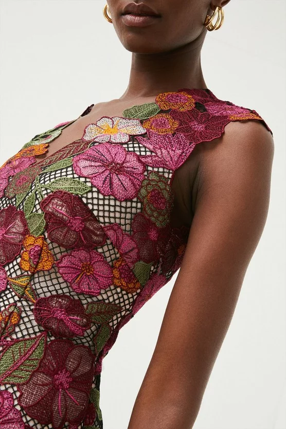 Budget π Karen Millen Guipure Lace & Embroidered Floral Mini π Dress π 3 Budget π Karen Millen Guipure Lace & Embroidered Floral Mini π Dress π - Image 2