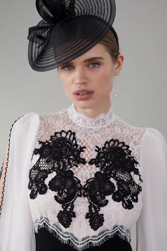 Hot Sale π Karen Millen Petite Lace Embroidered Woven Midi π Dress π 4 Hot Sale π Karen Millen Petite Lace Embroidered Woven Midi π Dress π - Image 2