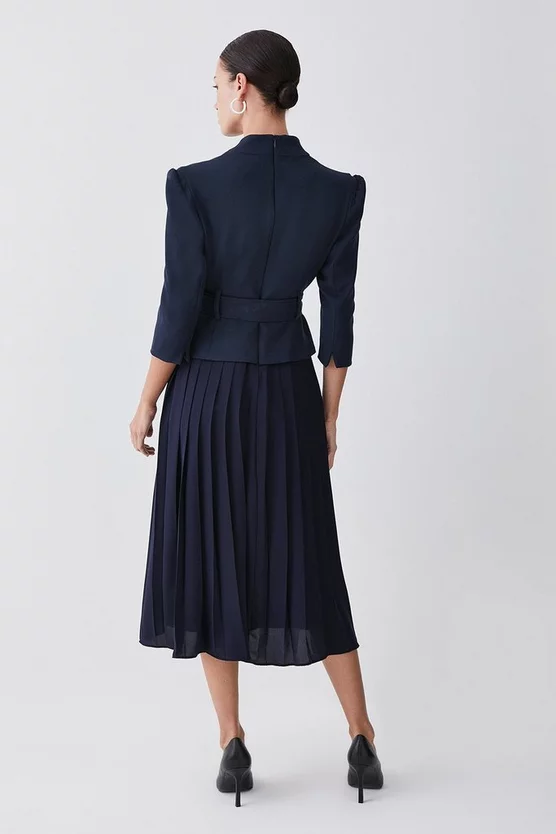 Brand new 𧨠Karen Millen Petite Structured Crepe Forever Pleated Midi π Dress π₯° 5 Brand new 𧨠Karen Millen Petite Structured Crepe Forever Pleated Midi π Dress π₯° - Image 3